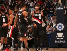 关于里程碑夜波特兰开拓者回应争议；意大利杯今晚刷纪录；管理层满意；更衣室氛围转暖的信息