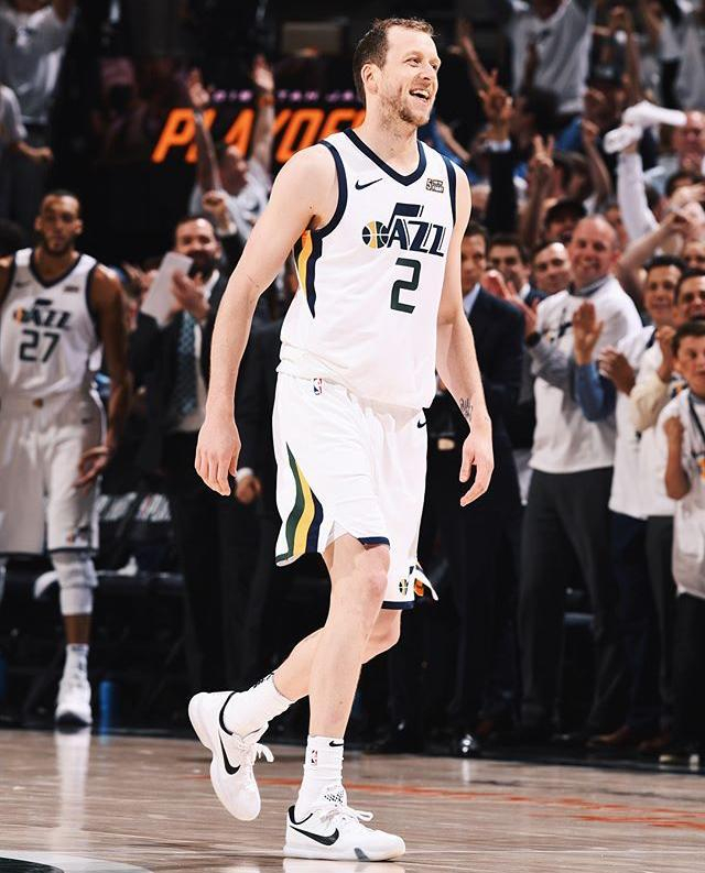 关键时刻费城76人调整名单以备全明星赛，刷新队史纪录环节打磨，更衣室稳定，训练强度明显提升的简单介绍